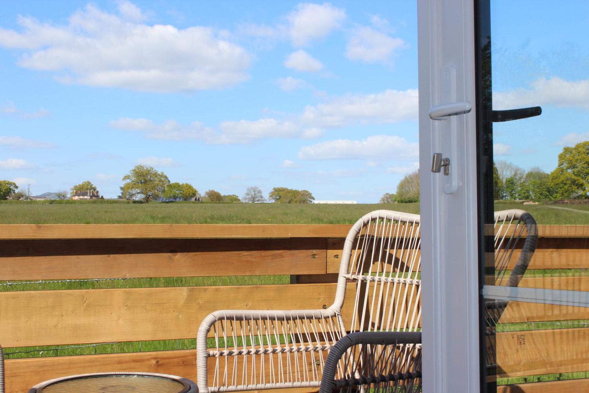 The Old Workshop - A Cosy Country Retreat Villa Gloucester Eksteriør billede